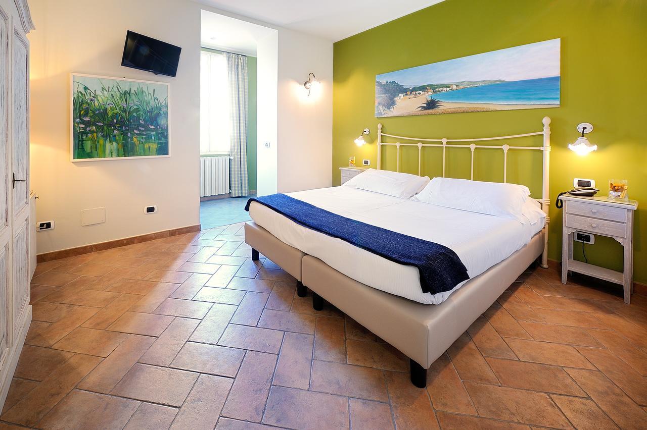 Albergo Giuan Arma Di Taggia Zewnętrze zdjęcie